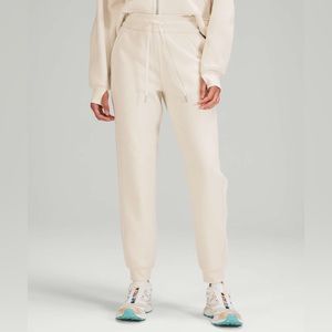 Lululemon Scuba High Rise Joggers